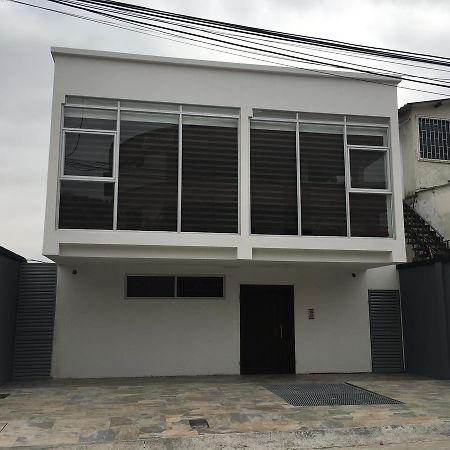 Hotel Residencia Bellavista Guayaquil Exterior foto